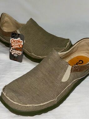 Men’s Cushe Shoes – Tan – Size 9 – New With Tags